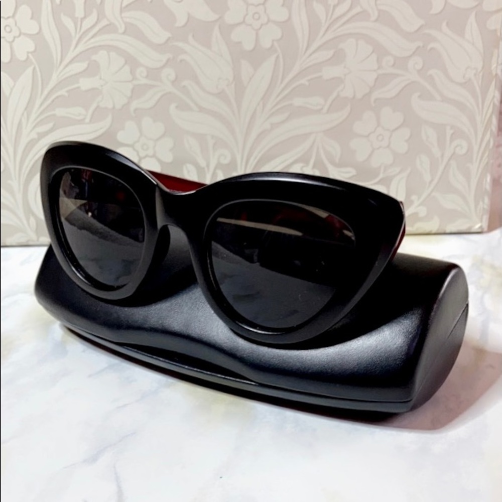 NWOT CITY SHADES BE SPONTANEOUS CAT 3 SUNGLASSES🕶